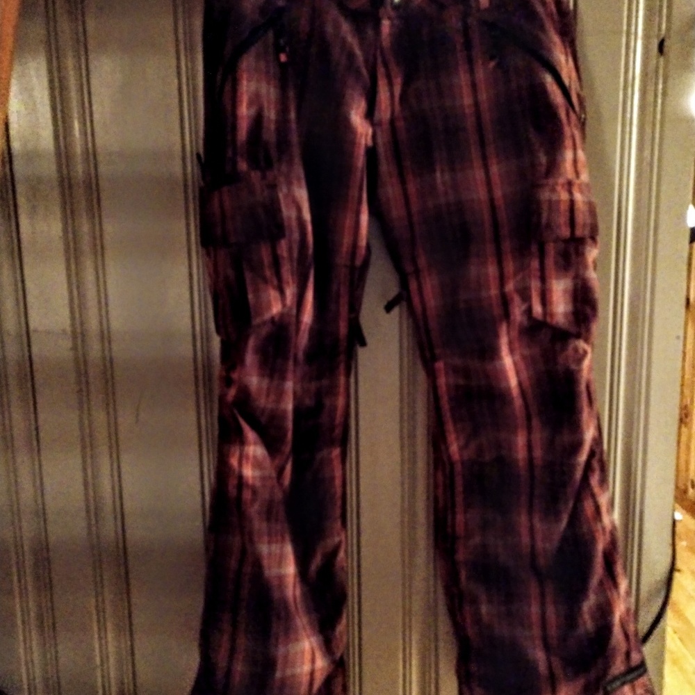 Snowboard pants